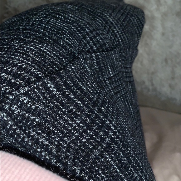 CLUB MONACO CUTAWAY PENCIL SKIRT sz00 🎉hostpick🎉 - Picture 8 of 13